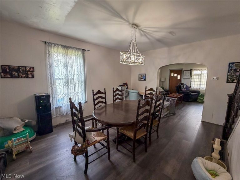 329 Summit Avenue, Steubenville, OH - Photo 5