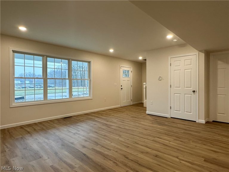 1587 Drexel Avenue, Warren, OH - Photo 4