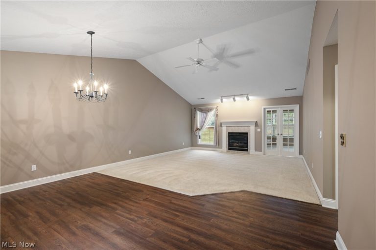 1458 Chesapeake Avenue, Louisville, OH - Photo 3