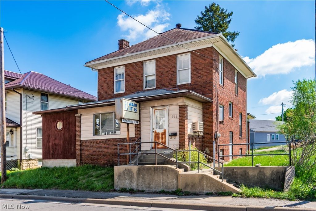 1918 Maple Avenue, Zanesville, OH