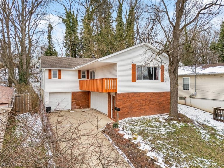 405 Baldwin Road, Akron, OH - Photo 3