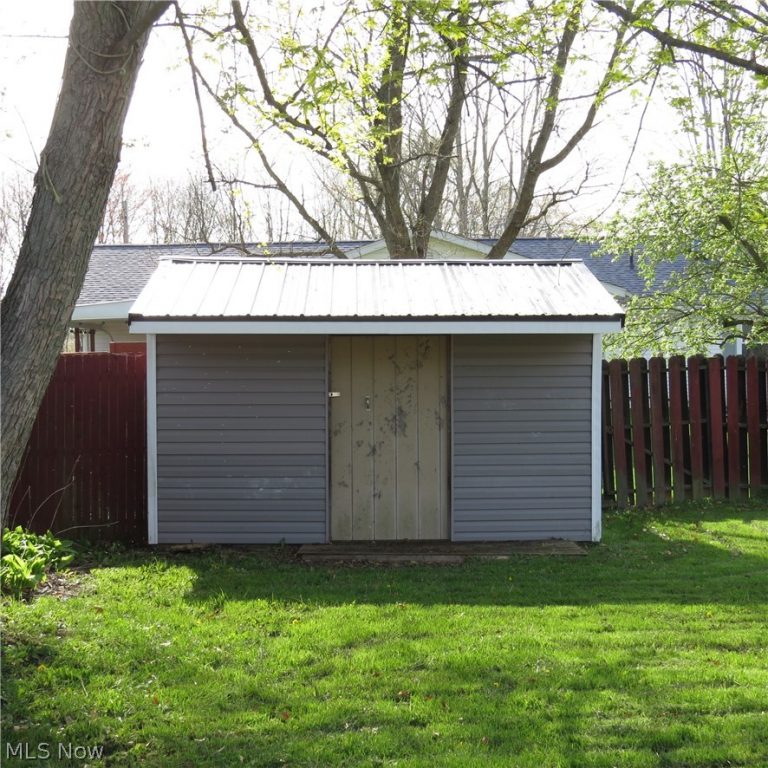 1487 Hillcrest Drive, Atwater, OH - Photo 4