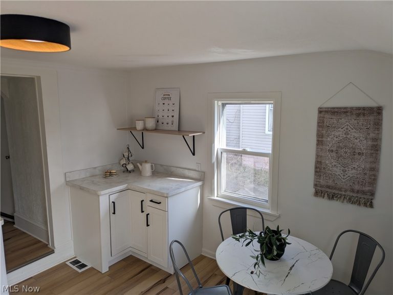 223 Larwill Street, Wooster, OH - Photo 3