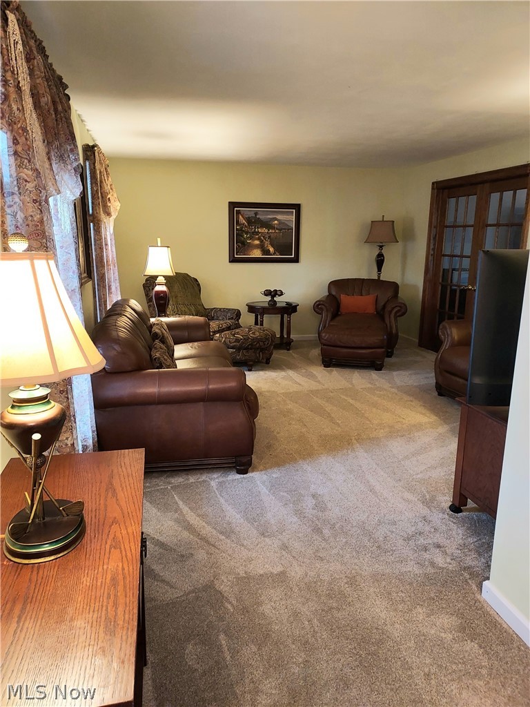 1329 Valley View Drive, Youngstown, OH - Photo 4