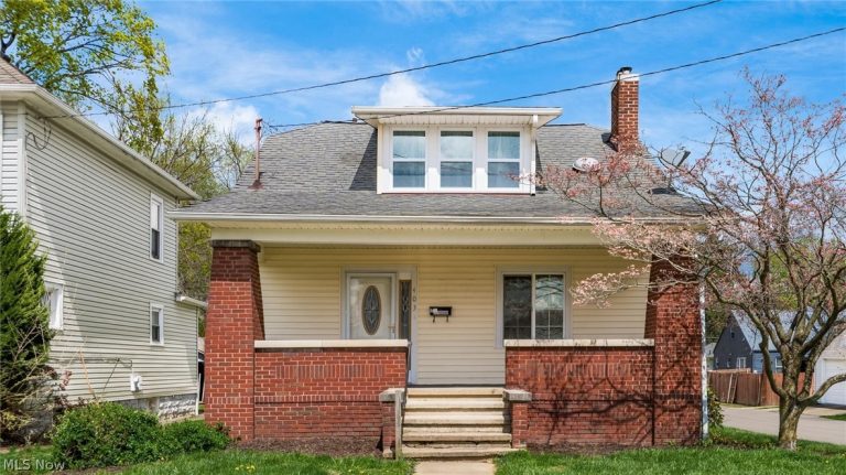 403 Seborn Avenue, Zanesville, OH, 43701