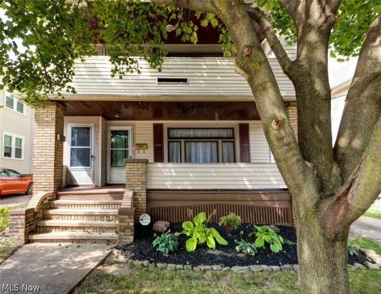 4392 47th Street, Cleveland, OH - Photo 2