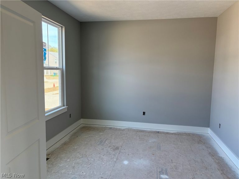 35909 Baldauf Crossing, North Ridgeville, OH - Photo 6