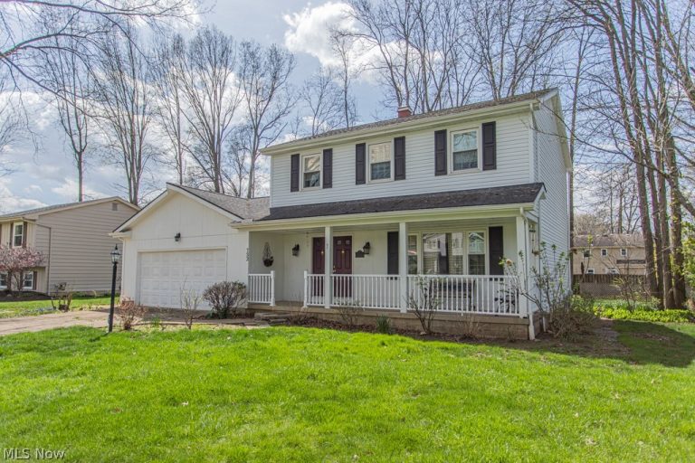 733 Squirrel Hill Court, Boardman, OH - Photo 2