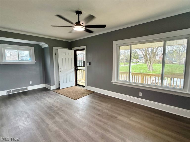 3922 120th Street, Cleveland, OH - Photo 2