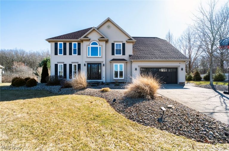 195 Willow Bend Drive, Canfield, OH, 44406