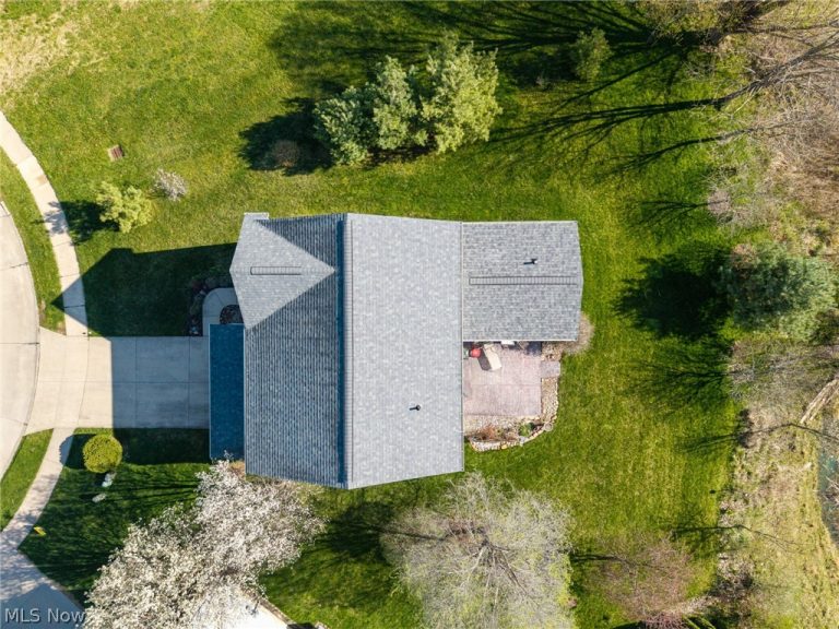 211 Burkdale Court, Wadsworth, OH - Photo 5