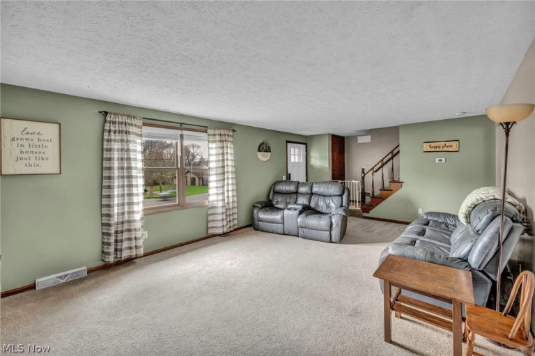 4629 Middlebranch Avenue, Canton, OH - Photo 6