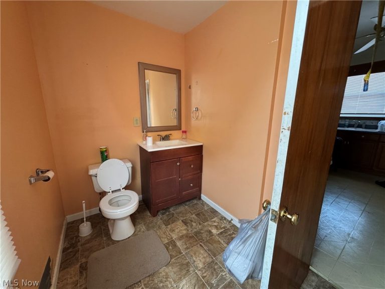 3926 22nd Street, Cleveland, OH - Photo 8