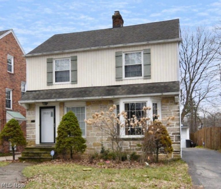 3622 Northcliffe Road, University Heights, OH, 44118