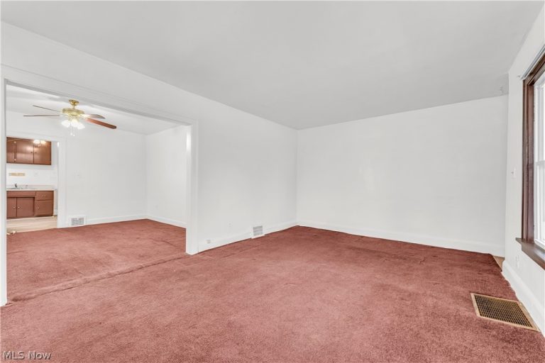 1109 169th Street, Cleveland, OH - Photo 3