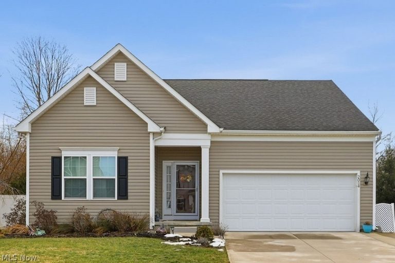 2014 Ashwood Lane, Painesville, OH, 44077