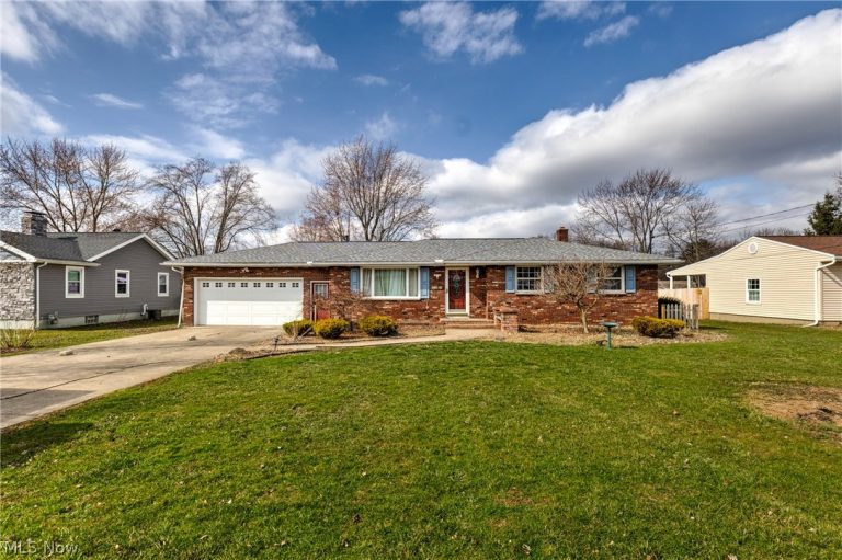 5143 Calla Avenue, Champion, OH, 44483