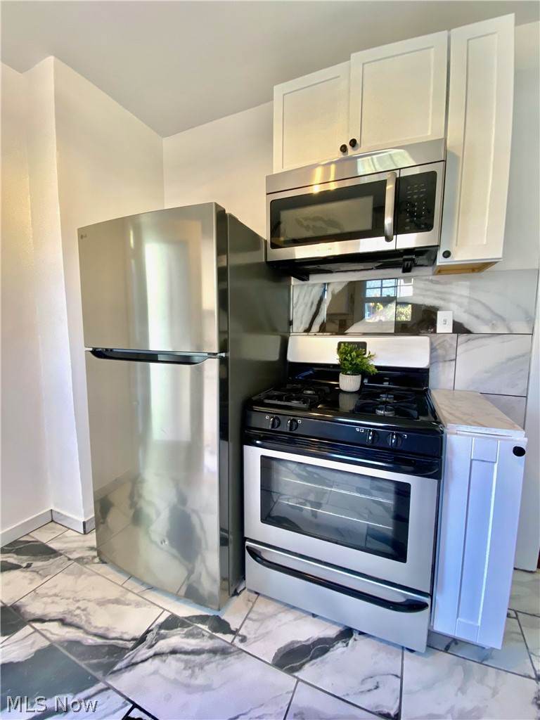 1726 Midland Avenue, Youngstown, OH - Photo 5