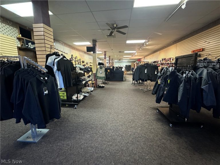 506 Broadway #1, Lorain, OH - Photo 3