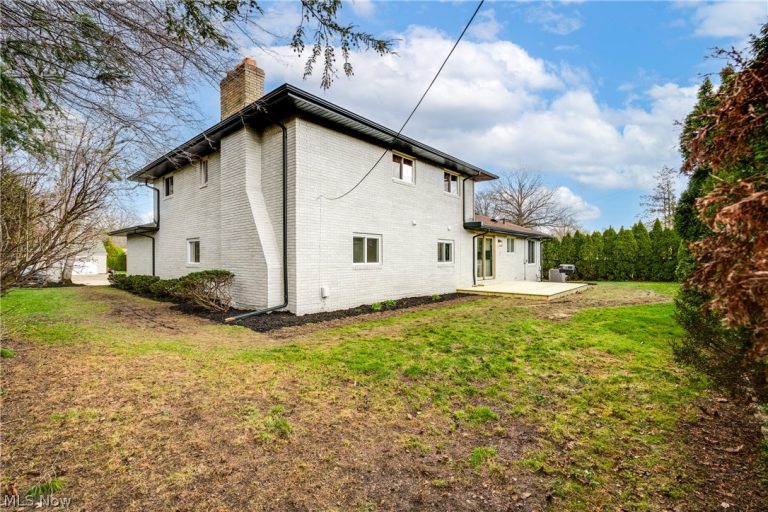 19681 Westover Avenue, Rocky River, OH - Photo 3