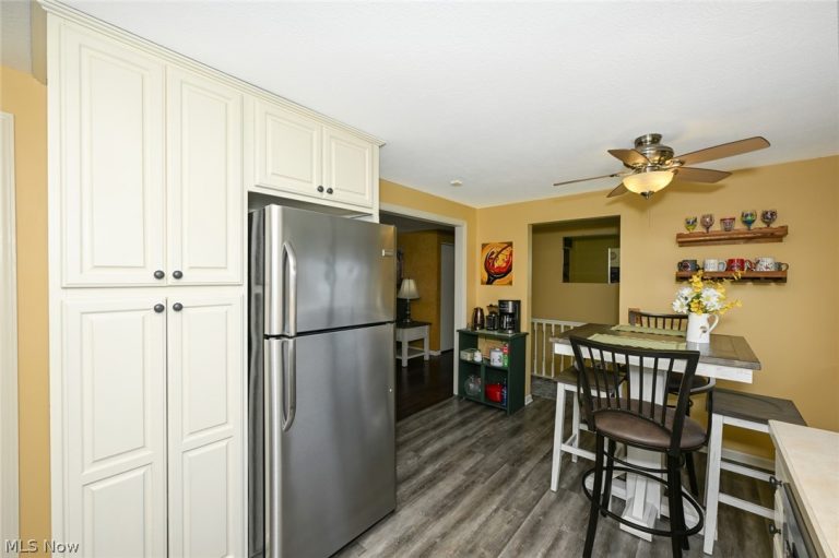 1156 Terrace Road, North Canton, OH - Photo 5