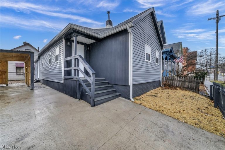 2160 Fulton Road, Cleveland, OH - Photo 4