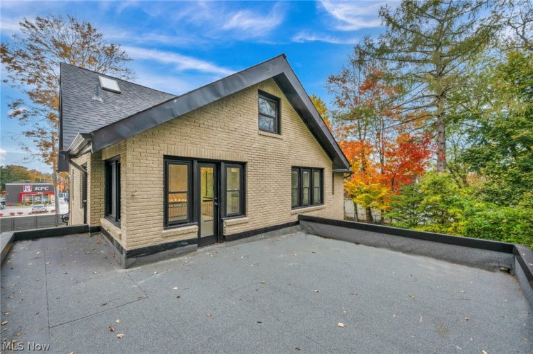 1555 Market Street, Akron, OH - Photo 4