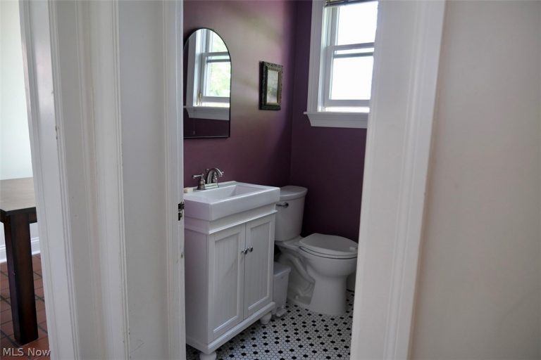 208 Braybarton Boulevard, Steubenville, OH - Photo 4