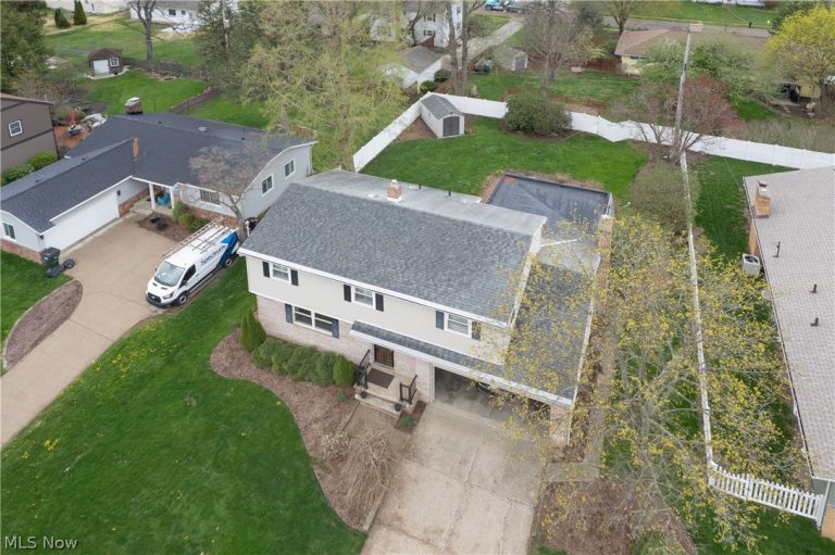 215 Grayling Drive, Fairlawn, OH - Photo 5