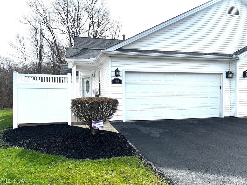 3420 Orchard Court, Warren, OH