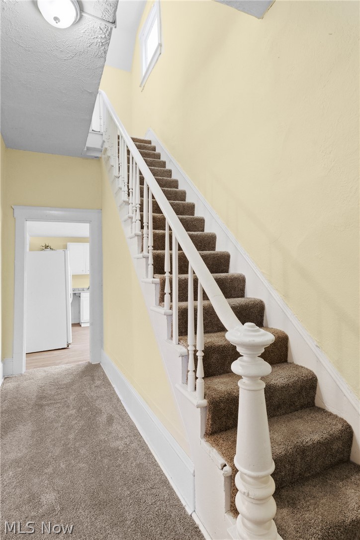 1024 Rex Avenue, Canton, OH - Photo 6