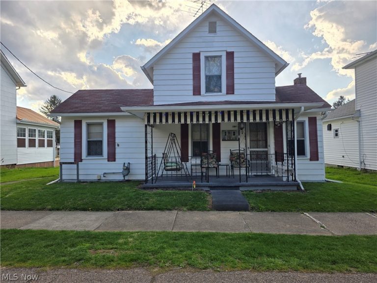 342 Bridge Street, Newcomerstown, OH, 43832
