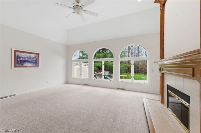 16249 Falmouth Drive, Strongsville, OH - Photo 8