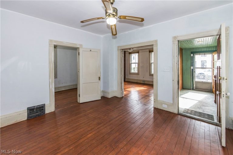 3358 30th Street, Cleveland, OH - Photo 8