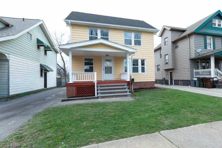 3720 Washington Park, Newburgh Heights, OH, 44105