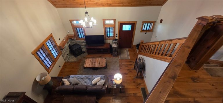 3989 Court Road, Wakeman, OH - Photo 4