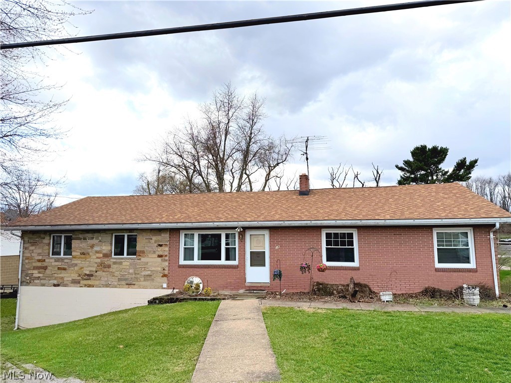 39 Emmett Way, Steubenville, OH