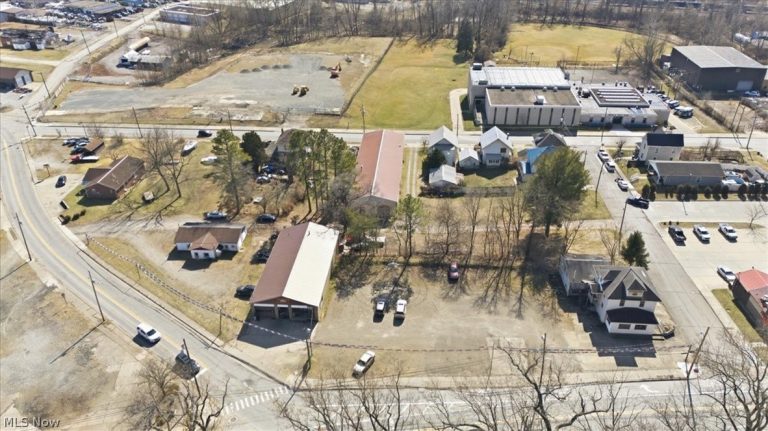 1128 7th Street, Parkersburg, WV - Photo 6