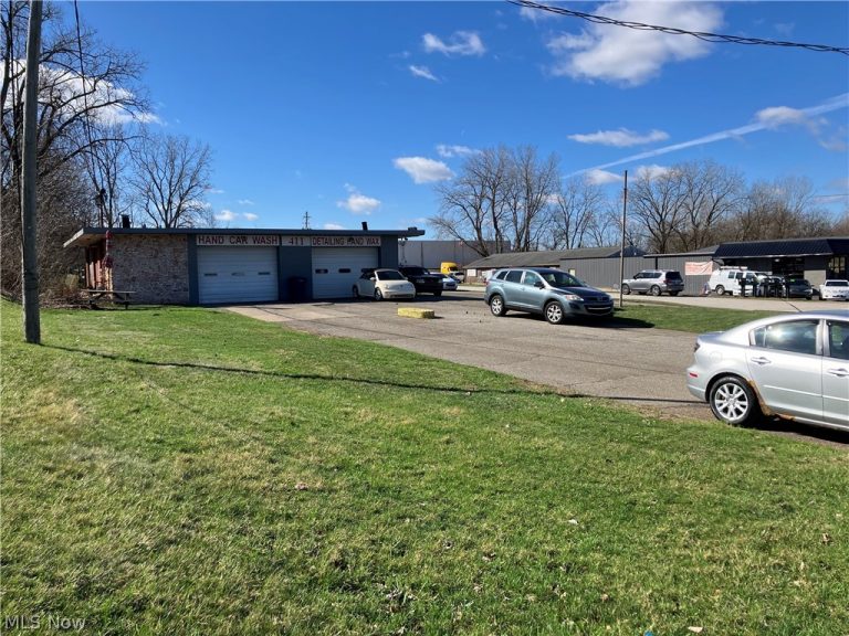 411 West Avenue, Tallmadge, OH - Photo 5