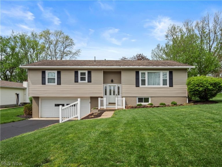 3845 Dresden Road, Zanesville, OH - Photo 2