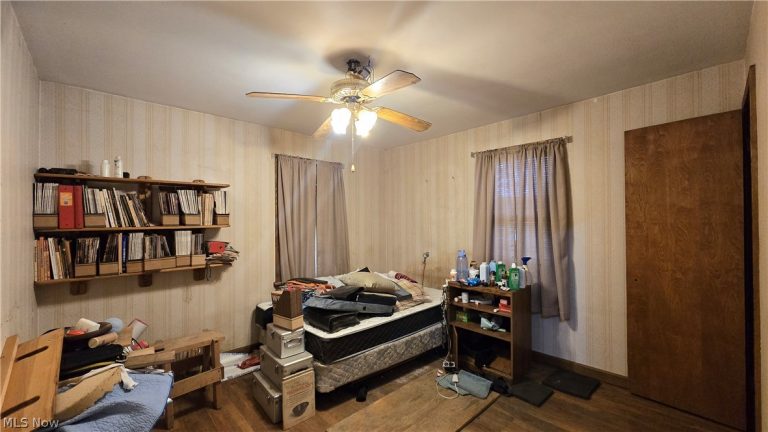 237 Turner Road, Youngstown, OH - Photo 2