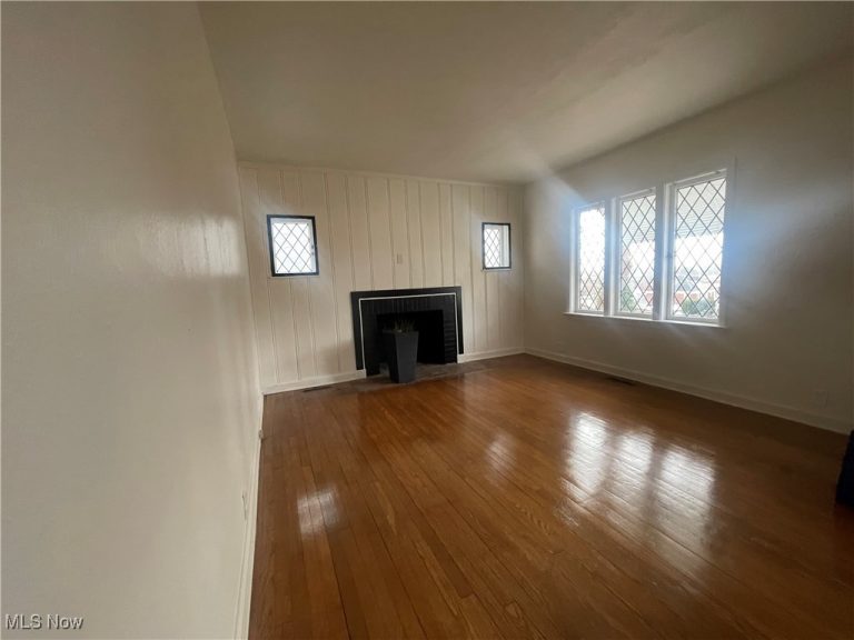 607 Hillcrest Street, Parkersburg, WV - Photo 8