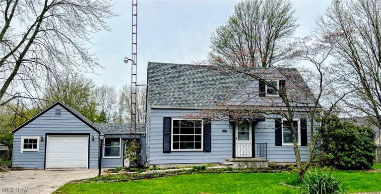 35888 Chestnut Ridge Road, North Ridgeville, OH, 44039