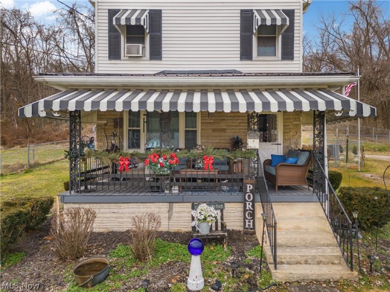 1312 Broadway Avenue, Parkersburg, WV - Photo 2