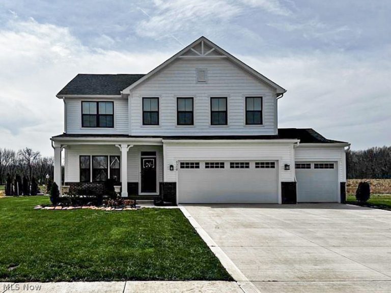5358 Walnut Ridge Lane, Sheffield Lake, OH, 44054