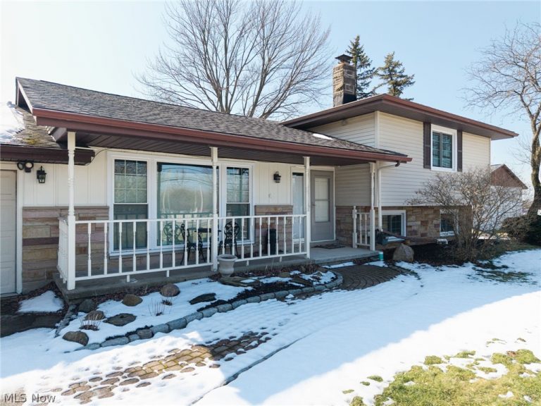 5220 Center Road, Brunswick Hills, OH - Photo 6