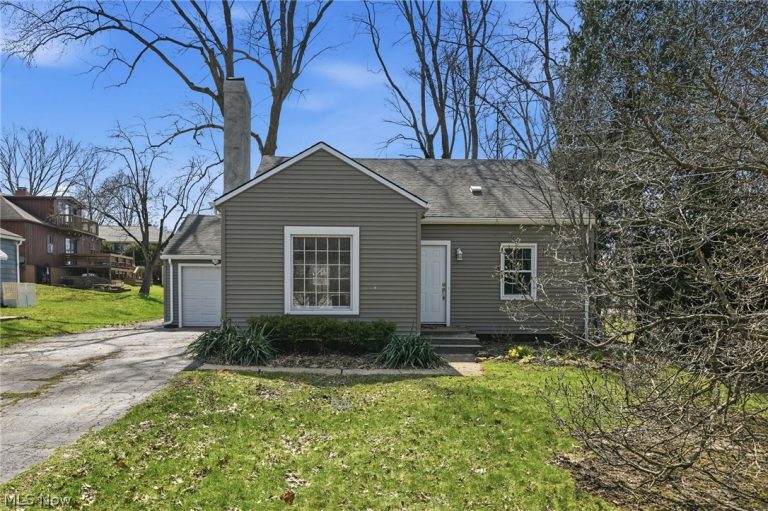 226 Rellim Drive, Kent, OH, 44240