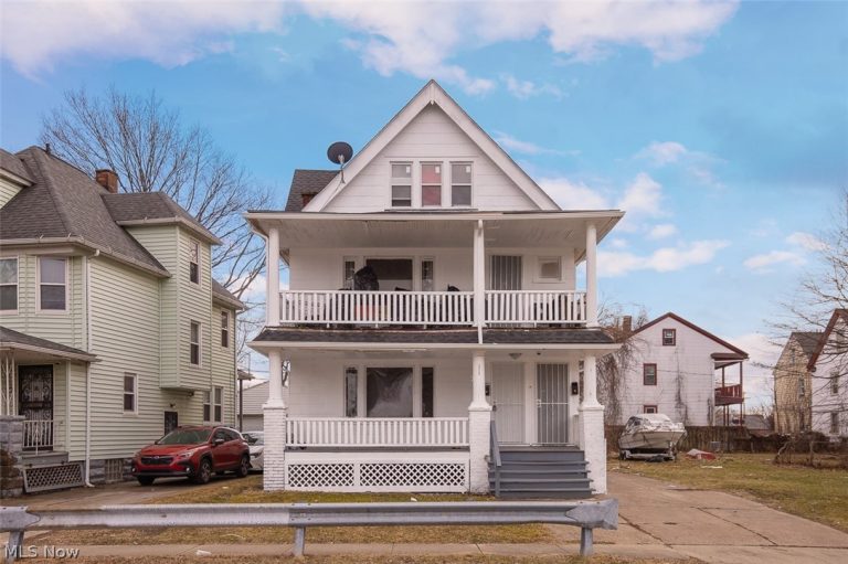10724 Sprague Avenue, Cleveland, OH - Photo 2