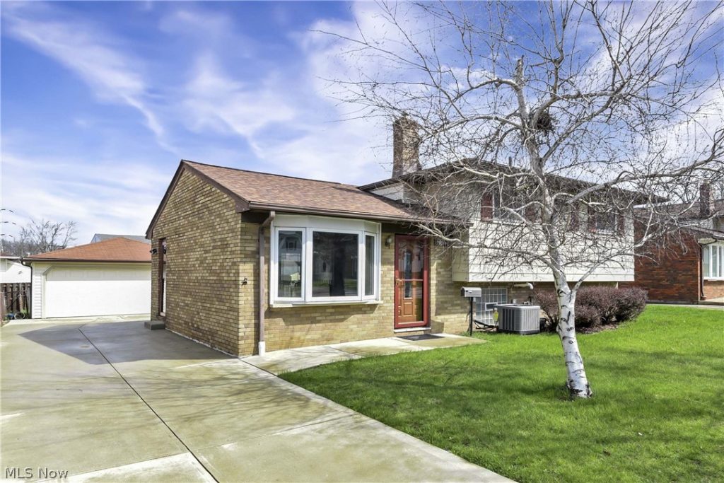 14242 Holland Road, Brook Park, OH