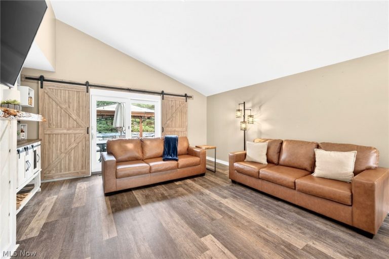 23760 Emmons Road, Columbia Station, OH - Photo 6
